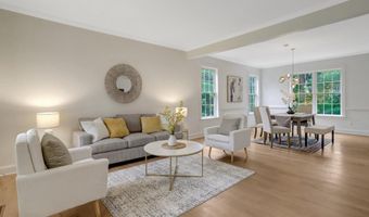 3905 COOK St, Alexandria, VA 22311