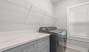 7405 Louisville Rd, Aynor, SC 29511