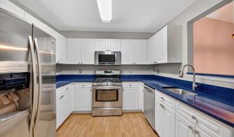 44084 NATALIE Ter 301, Ashburn, VA 20147