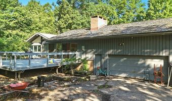 615 Glen Eden Ct, Aurora, OH 44202