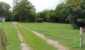 226 Happy Trails Rd, Ardmore, OK 73401