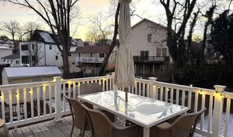 2120 S LOWELL St, Arlington, VA 22204