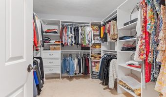 140 Barteau Ln, Boxborough, MA 01719