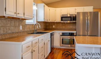 125 Spirit Mountain Dr, Cody, WY 82414