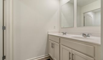 1017 GREENHEAD Dr, Alabaster, AL 35007