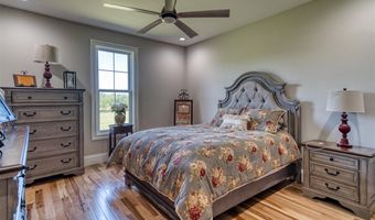 2257 Montgomery Rd, Auburn, KY 42206