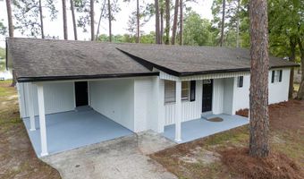 266 Lakeview Dr, Baxley, GA 31513