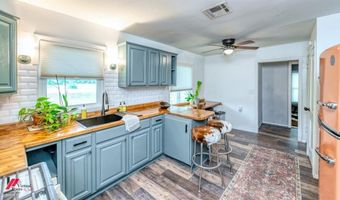 515 5th St, Benton, LA 71006
