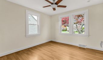 539 Old Town Rd, Bridgeport, CT 06606