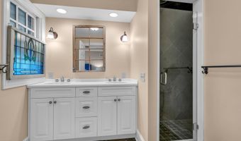 767 East Ave, Bay Head, NJ 08742