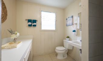 550 Olomana St, Kailua, HI 96734