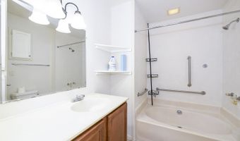 4720 Rakowitz, Adkins, TX 78101