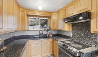 3630 CIRCLE Dr, Albany, OR 97322