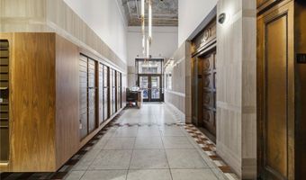 215 W 7th St 1008, Los Angeles, CA 90014