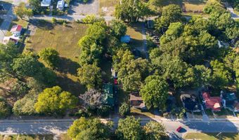 240 N Main St, Adairville, KY 42202