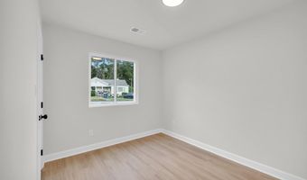 105 Hunter St, Abbeville, SC 29620