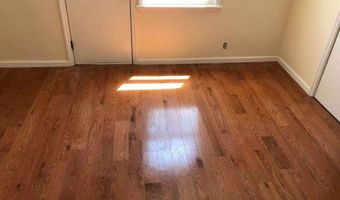 74 W 7TH St 3, Bayonne, NJ 07002