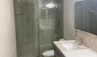 1221 W SHAWNEE Dr, Chandler, AZ 85224