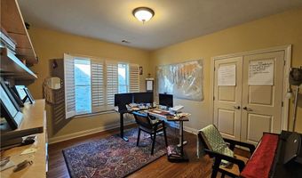 10924 Waters Rd, Alpharetta, GA 30022