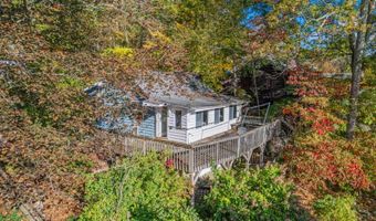 2102 Lakeside Dr, Alloway, NJ 07422
