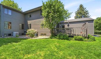 847 E WINDFIELD Pl, Appleton, WI 54911