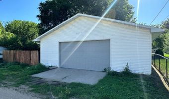 135 N Elm St, Ainsworth, NE 69210