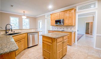 182 Lakeview Dr, Aledo, TX 76008