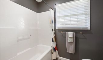105 Sierra Ln, Arcanum, OH 45304