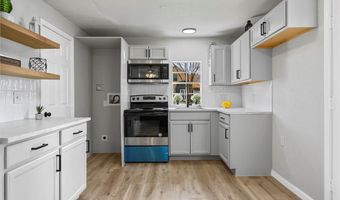 88 Live Oak St, Alvarado, TX 76009