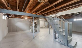 27 Norman St, Cumberland, RI 02864