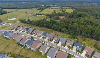 117 MALLARD Dr, Lake Frederick, VA 22630