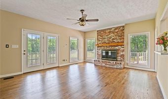 1905 HIGHWAY 22, Alexander City, AL 35010