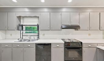 929 Magnolia Dr, Aiken, SC 29803