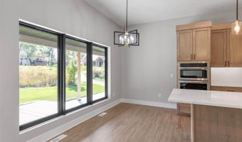 1325 Fairway Cir, Ashland, NE 68003