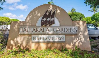 15 Kulanihakoi St 3E, Kihei, HI 96753