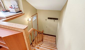 34683 Eklutna Lake Rd, Chugiak, AK 99567