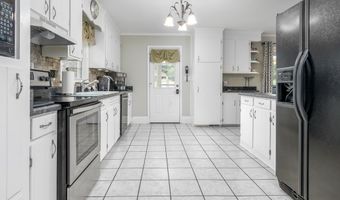 204 Byrnes Ave, Abbeville, SC 29620