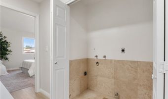 1143 N Broadway, Escondido, CA 92026