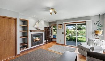 10368 Saint John Dr, Algonac, MI 48001