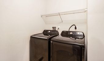 2004 GOLDEN MORNING Dr 30, Bowie, MD 20721