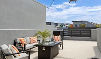 2511 State St, Carlsbad, CA 92008
