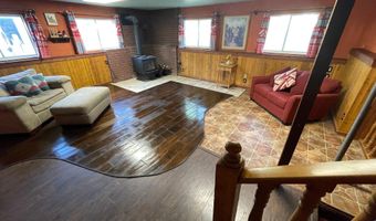 9905 N MEADOW Dr E, Cedar Hills, UT 84062