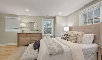 628 GREAT FALLS Rd, Rockville, MD 20850