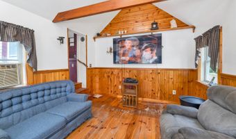 570 Maplewood Rd, Parsonsfield, ME 04047