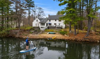 12 Magazine St, Bedford, NH 03110