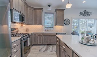 171 Linden Dr. A, Arnolds Park, IA 51331
