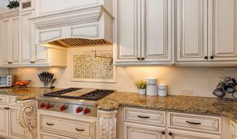 2616 N WESTMORELAND Dr, Orlando, FL 32804