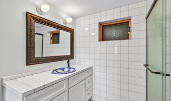 19 Gresham St, Ashland, OR 97520