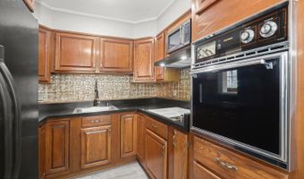 517 WINTERS Ln, Baltimore, MD 21228