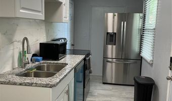 2485 HIGHLAND ACRES Dr B, Clearwater, FL 33761